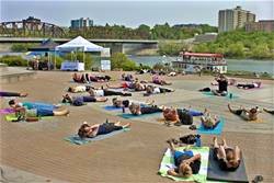 meewasin trail day yoga