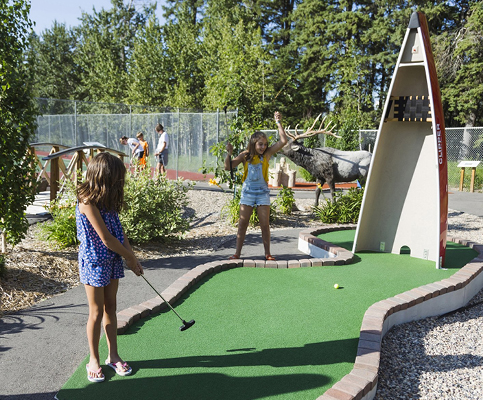 Mini golfing
